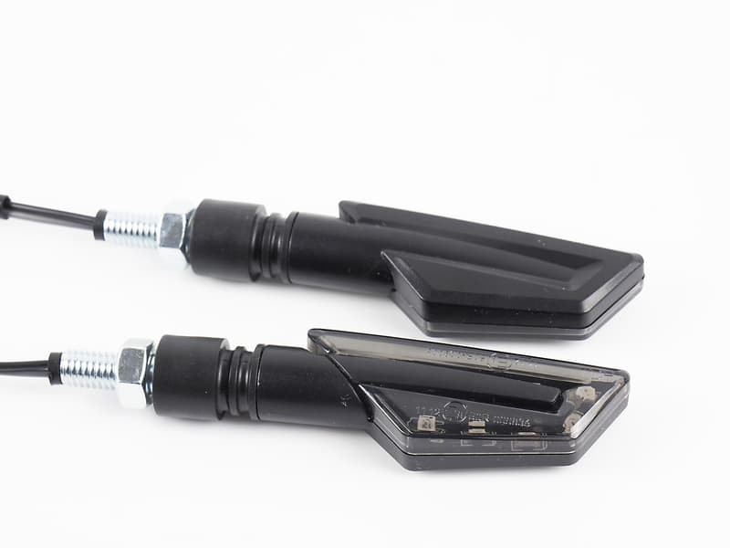 Lightech Universeel Led Indicator Body Zwart / Lens Transparant (Paar), Voor & Achter