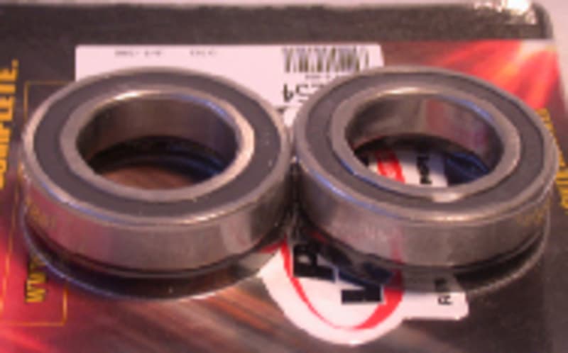 Pivot Works Rear Wheel Bearings And Seals Kit