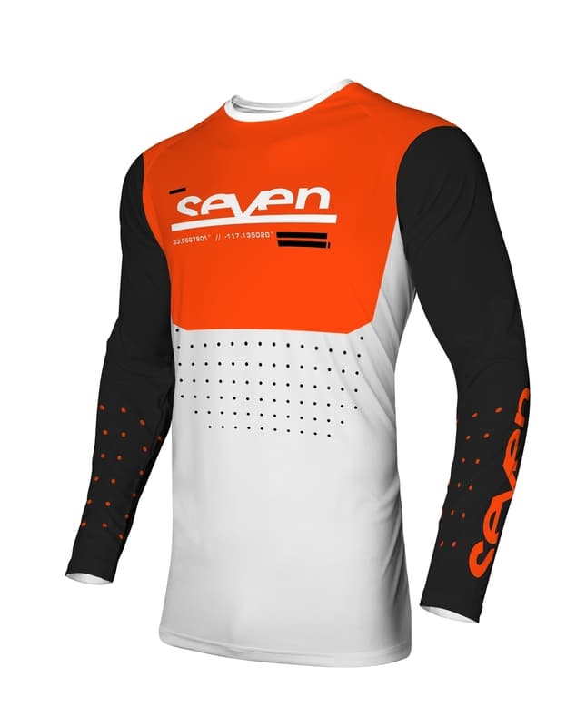Seven Vox — Jeugd