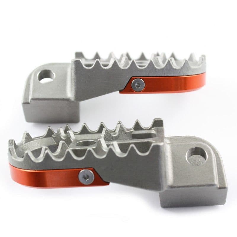 *TMV Footpegs Past op KTM Staal met OR Aluminium U-plate