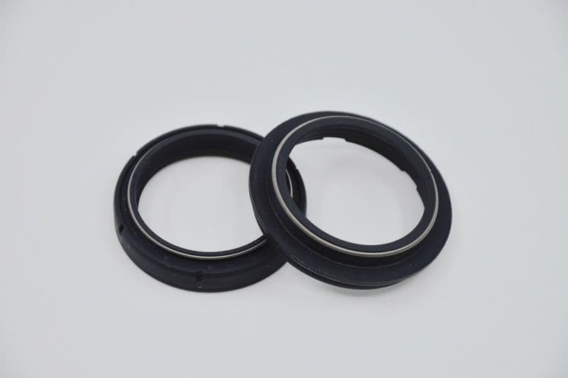 SKF Oil & Dust Seal Kayaba Mm 43 Schwarz Color