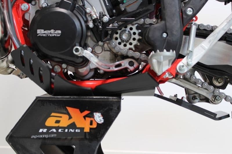 AXP Xtrem HDPE Carterbeschermer Zwart Beta 250RR/300RR 20-24